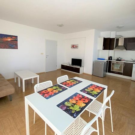 Panorama Kabakum Apartments - Free Parking Golden Sands Exterior photo
