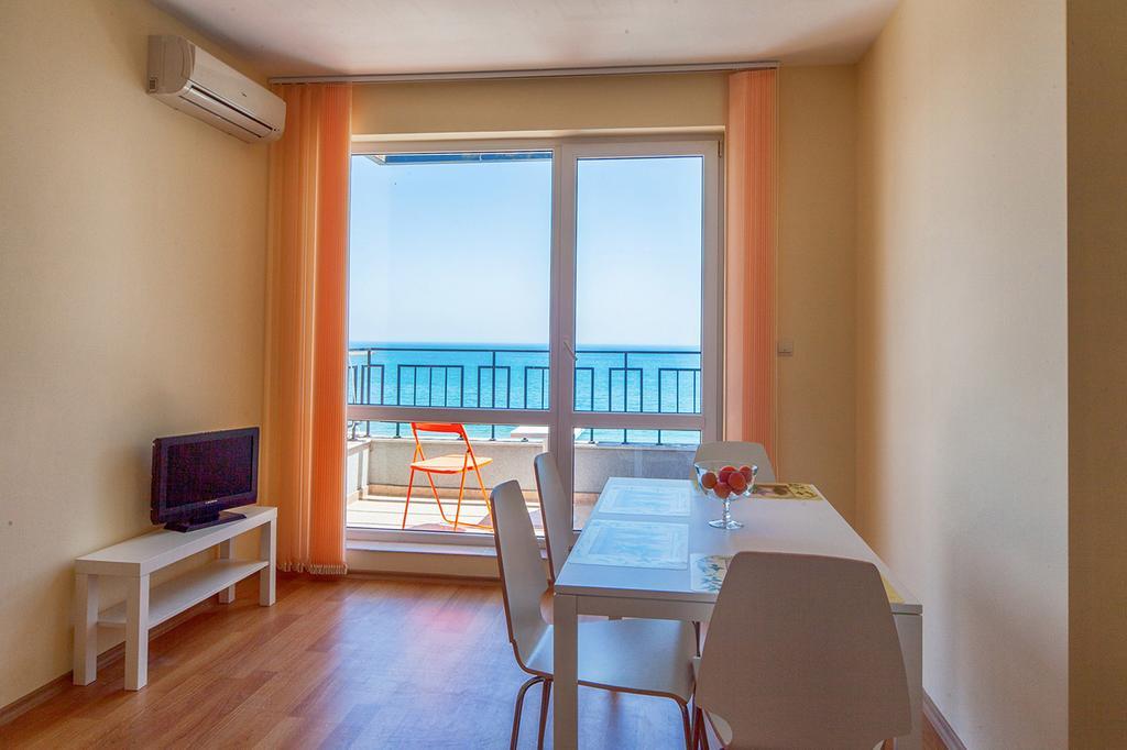 Panorama Kabakum Apartments - Free Parking Golden Sands Exterior photo