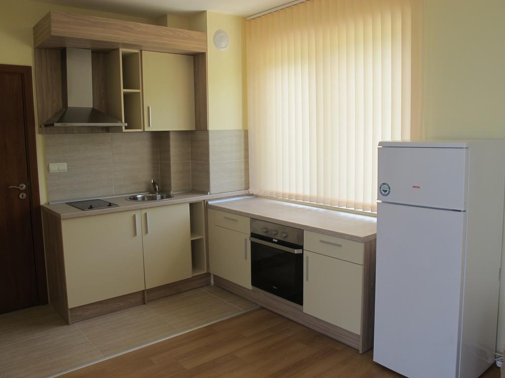 Panorama Kabakum Apartments - Free Parking Golden Sands Exterior photo