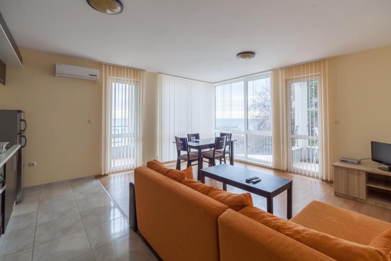 Panorama Kabakum Apartments - Free Parking Golden Sands Exterior photo
