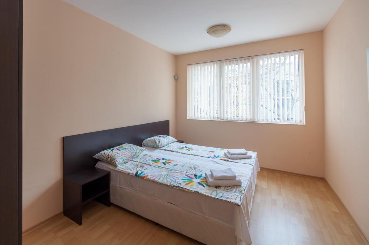 Panorama Kabakum Apartments - Free Parking Golden Sands Exterior photo