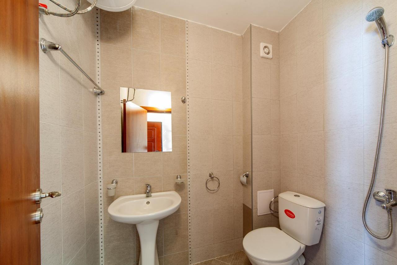 Panorama Kabakum Apartments - Free Parking Golden Sands Exterior photo