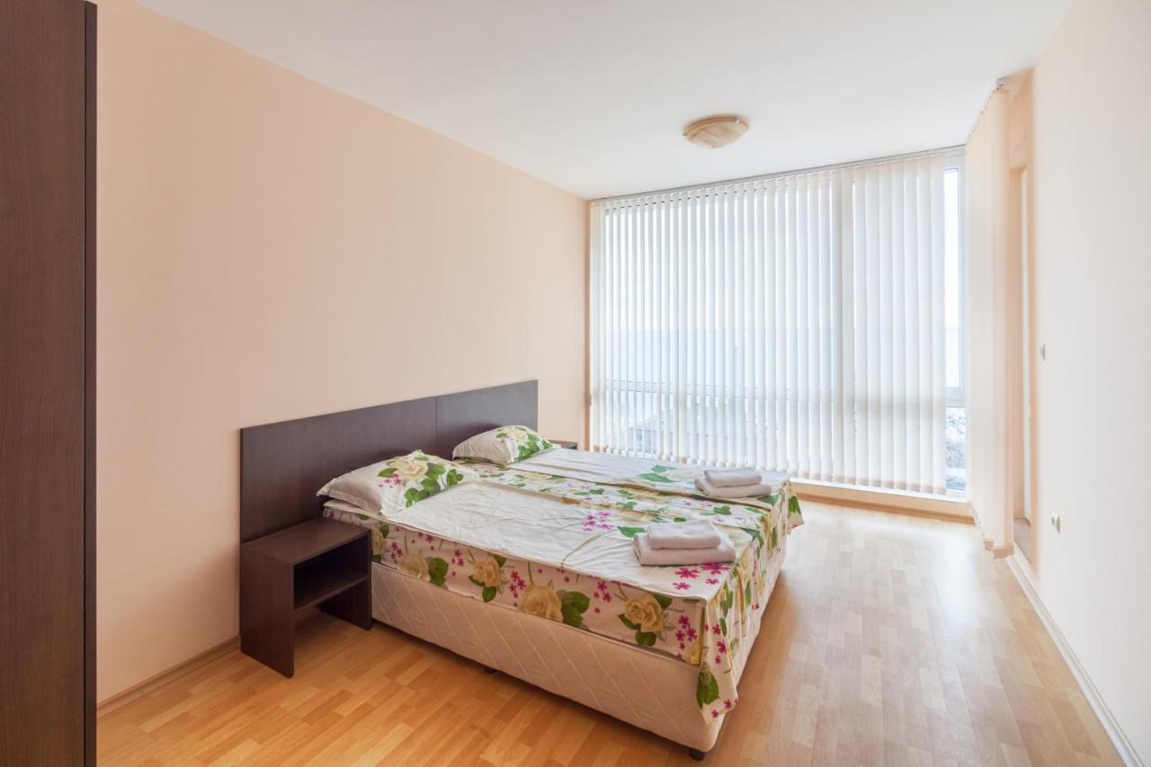 Panorama Kabakum Apartments - Free Parking Golden Sands Exterior photo